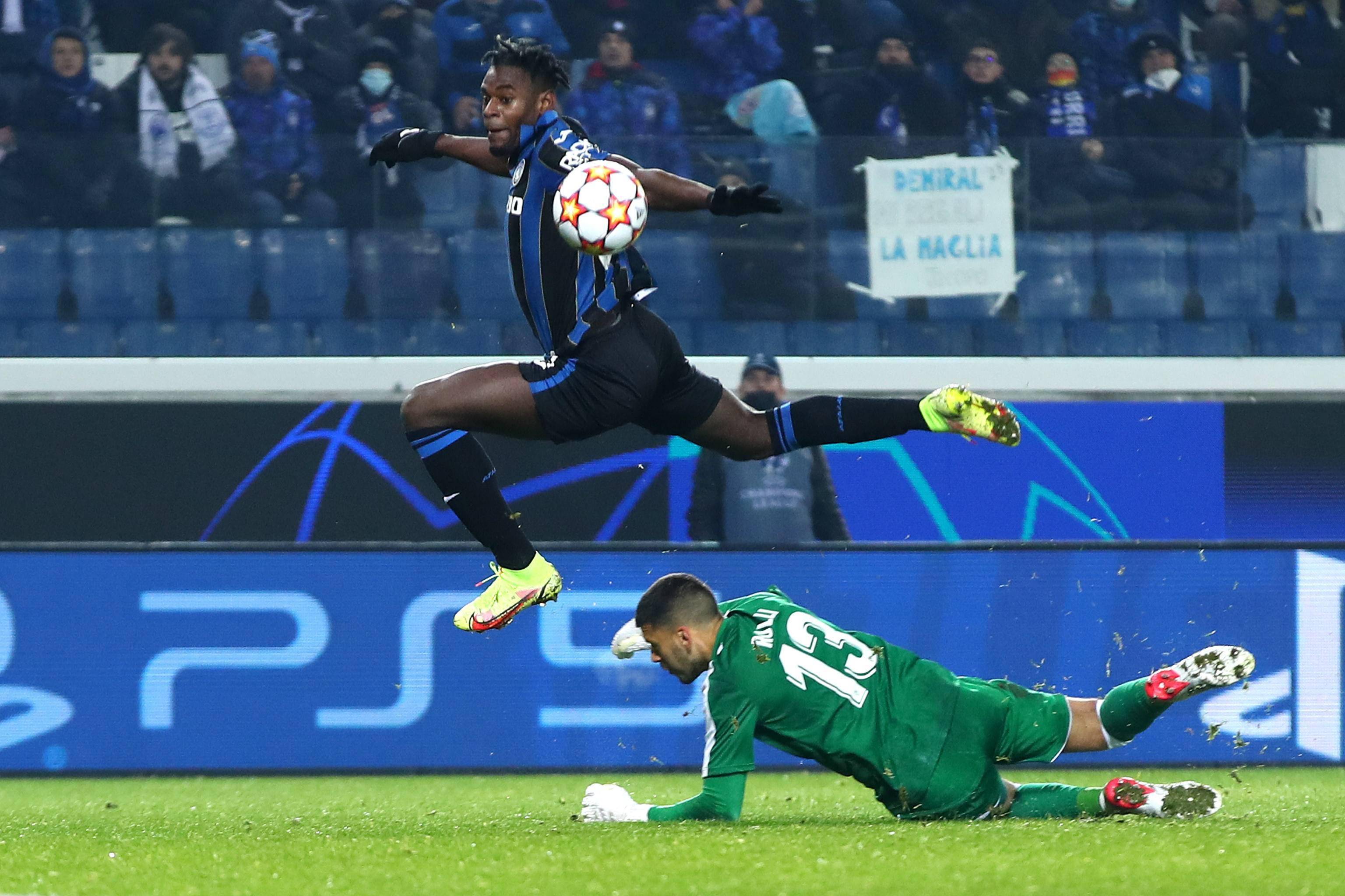 亚博体育APP-关于比利亚雷亚尔扳平良机备战NBA常规赛TheShy新星关键助攻表现惊艳，多特蒙德队长鼓劲备战中超直接炸裂的信息